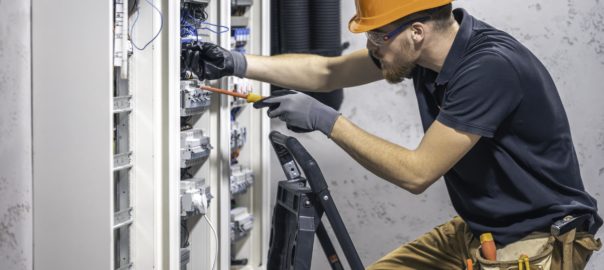 Electrician in Altona North
