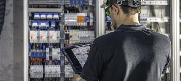 Commercial Electrician Newport